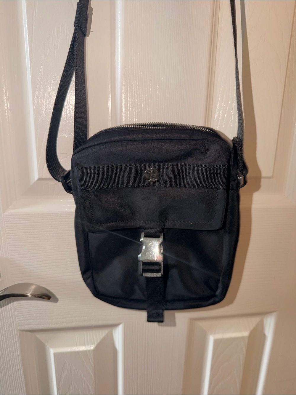 Lululemon Wunderlust Crossbody Bag